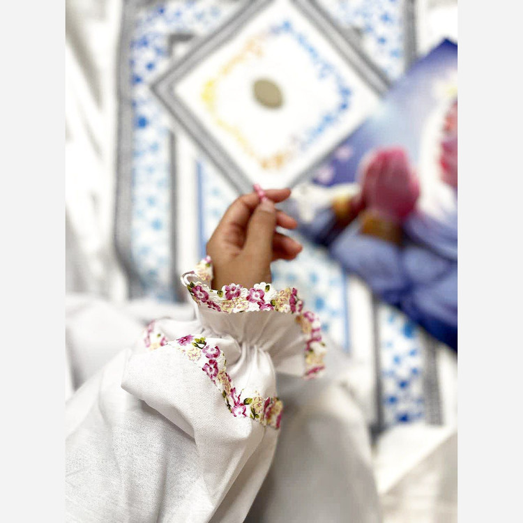 پک جشن تکلیف دخترونه همراه کیف و چادر مخصوص